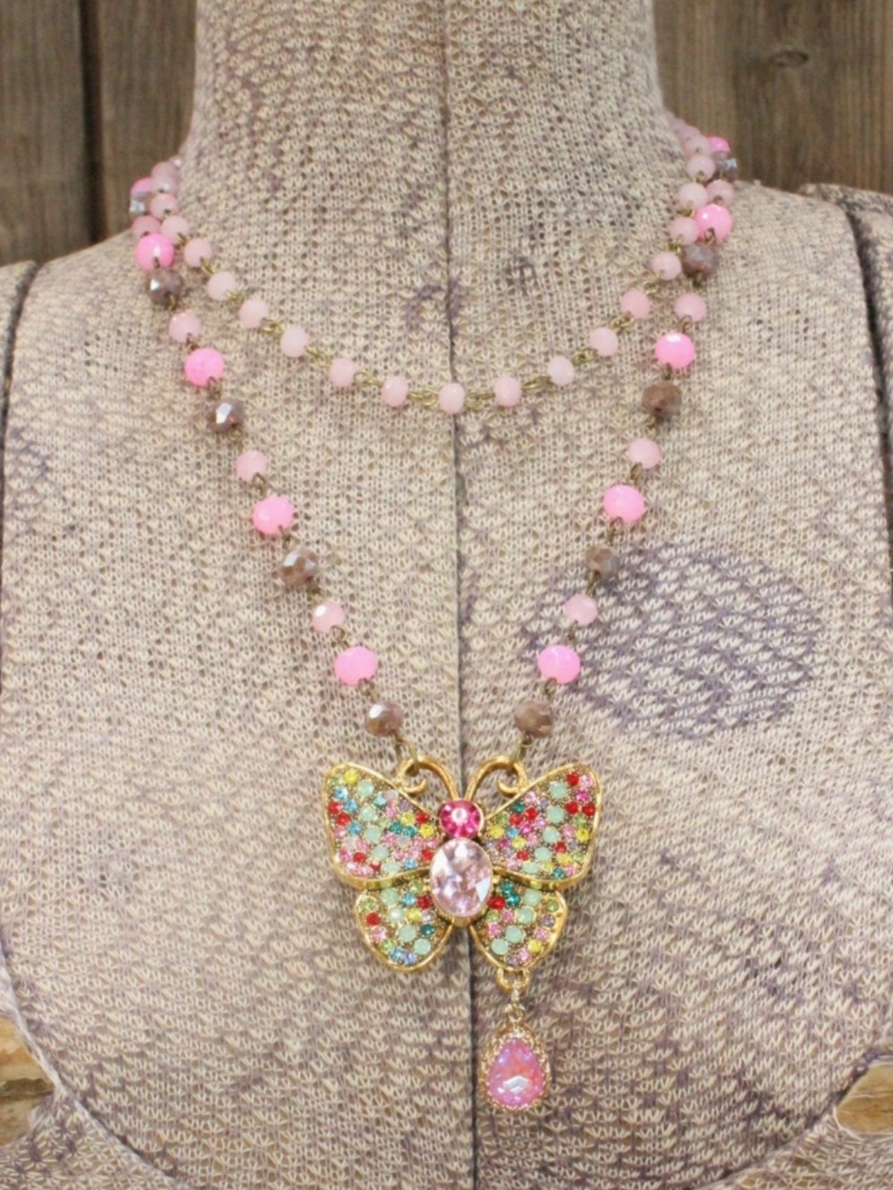 🎉 BOHO I Can Fly Pink Butterfly Layered Necklace